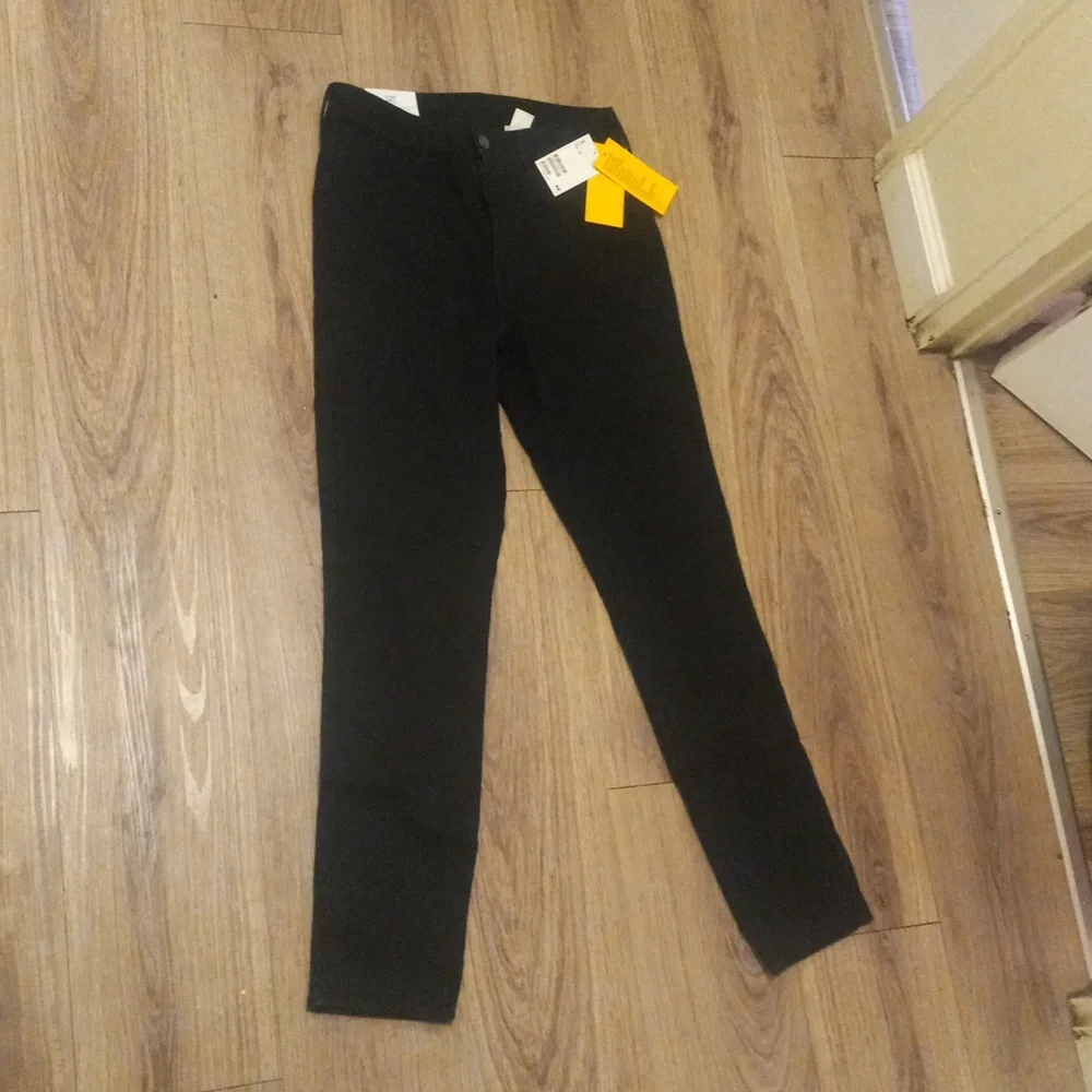 Jeans - Picture 2 of 4